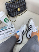 Ad Samba Bco/Pto Couro Legítimo