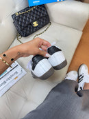 Ad Samba Bco/Pto Couro Legítimo