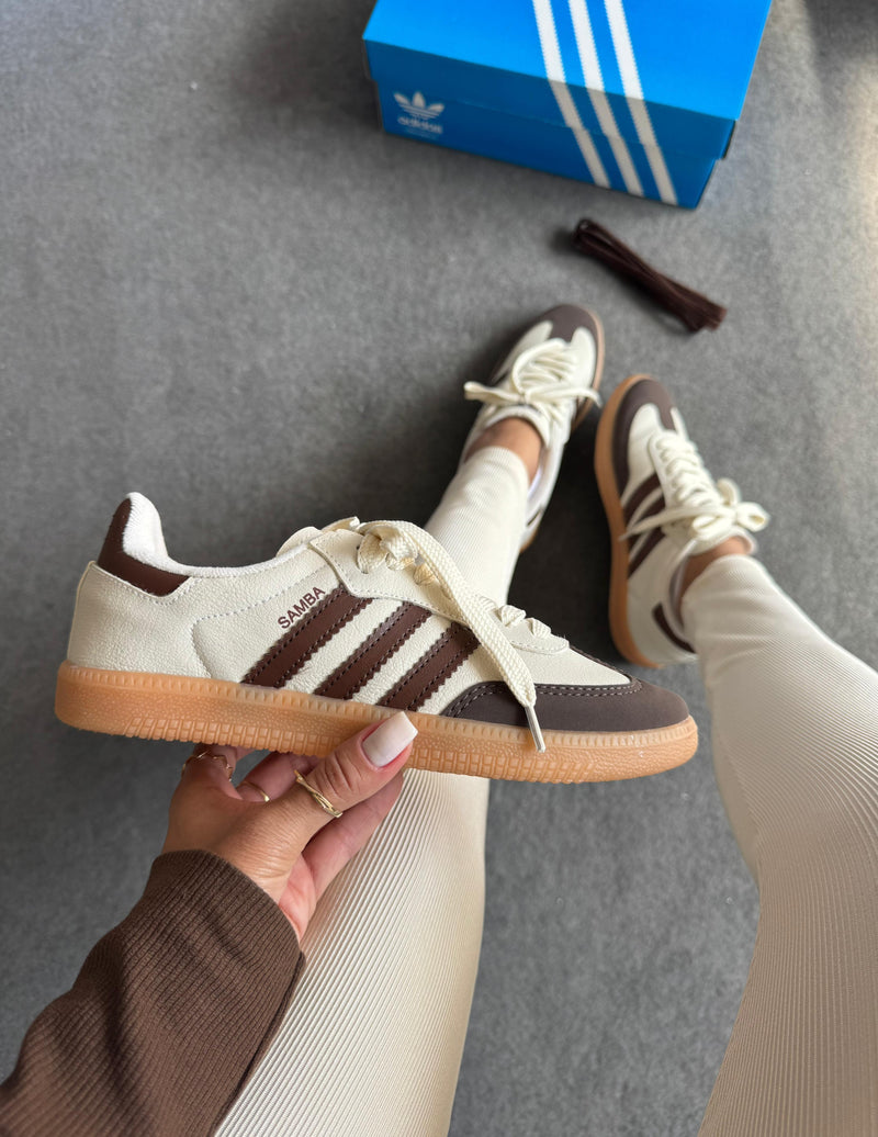Ad Samba Off White/Café