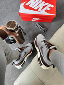 Nk Zoom Invencible Run 3 Cinza/Café