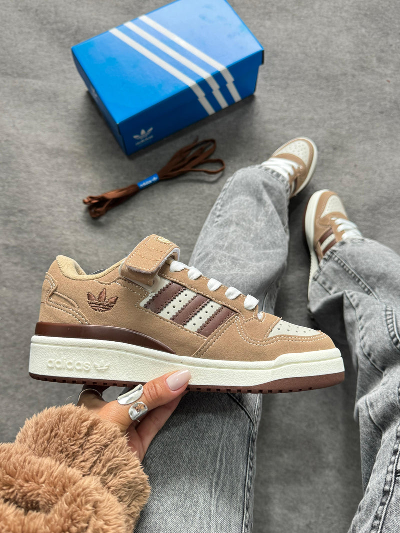 Ad Fórum Low Caramelo Marrom