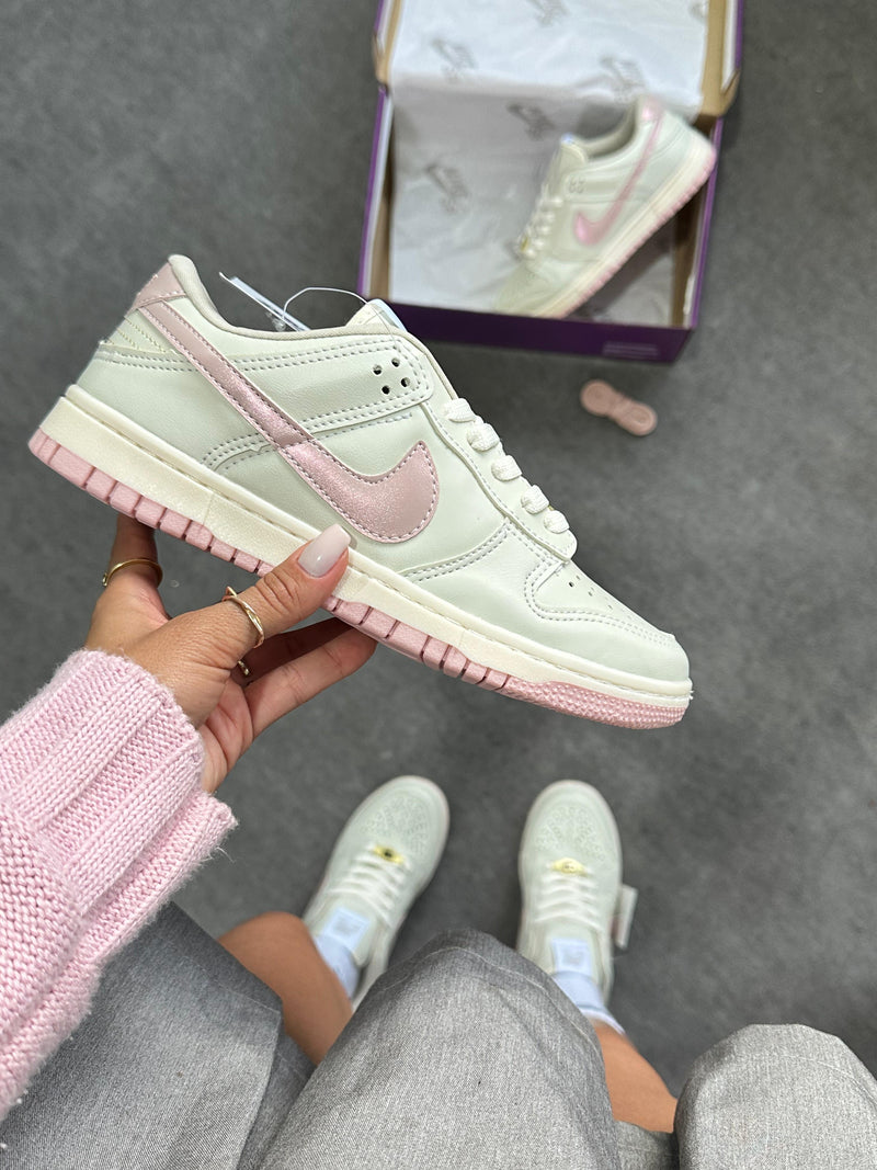 Nk Dunk Low Pro Luxo Off White Rose