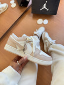 Nk Jordan Low Marfim/Rose