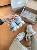 Nb 9060 Branco Cinza Detalhe Azul