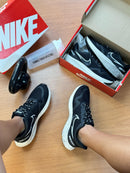 Nk Zoom 47 Preto Branco