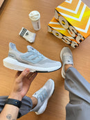 Ad Ultra Boost Cinza