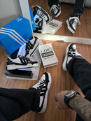 Ad 2000 Preto Branco