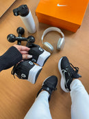 Nk Pegasus 40 Preto Branco