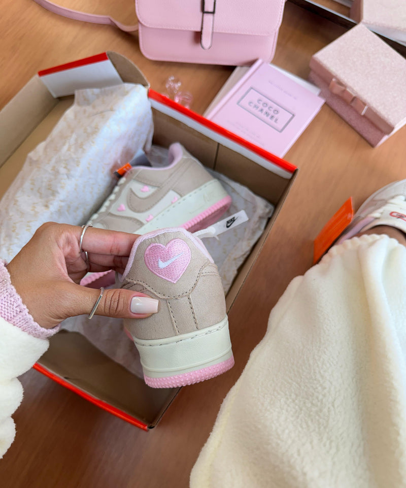 Nk Air Force Suede Valentines
