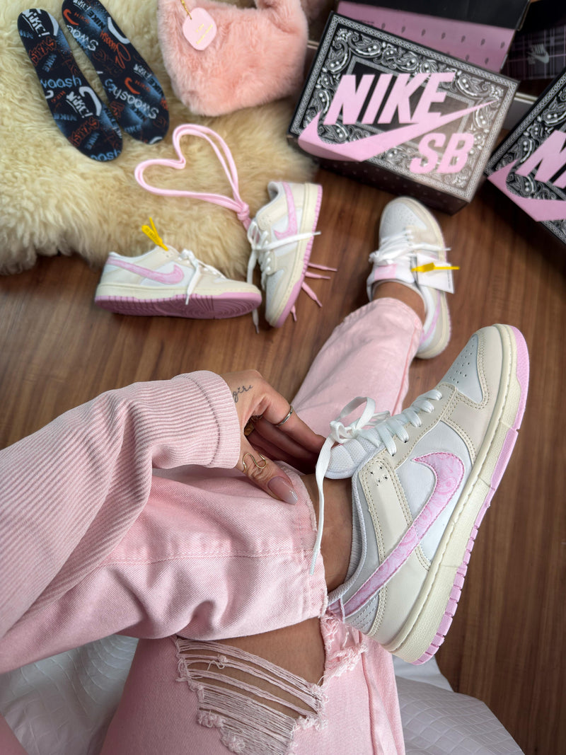 Nk Dunk Sb Low Paisley flowers