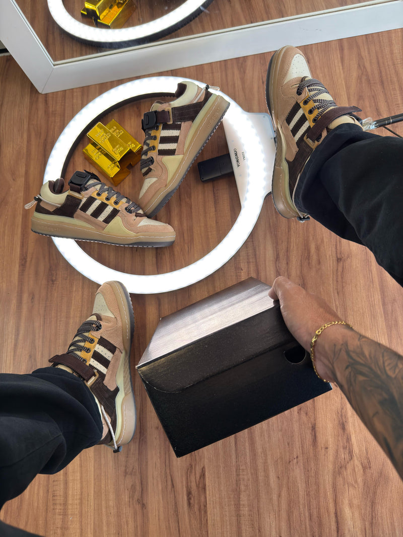 Ad Forum Low x Bad Bunny Marrom Pto