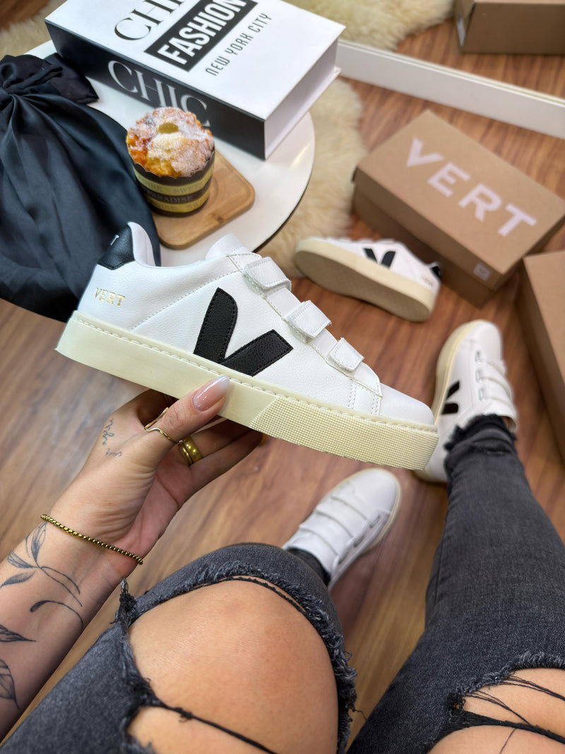 Vr Velcro 1