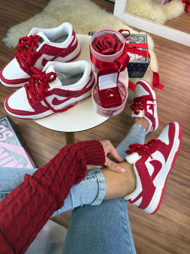 Nk Dunk Low Sb x Valentines Day In Roses Red