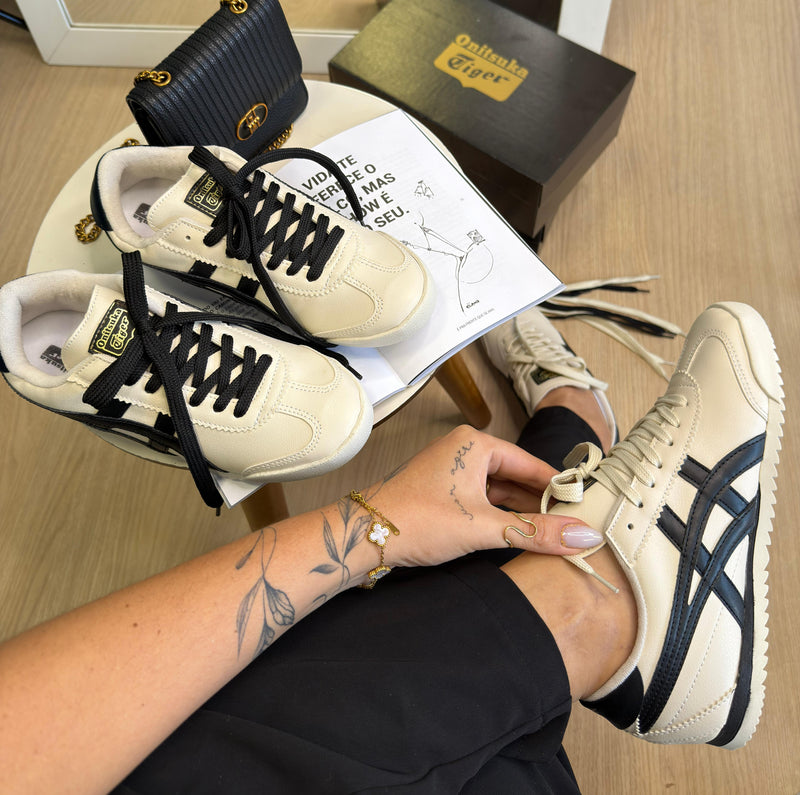 Ascs Onitsuka Tiger Off White/Preto