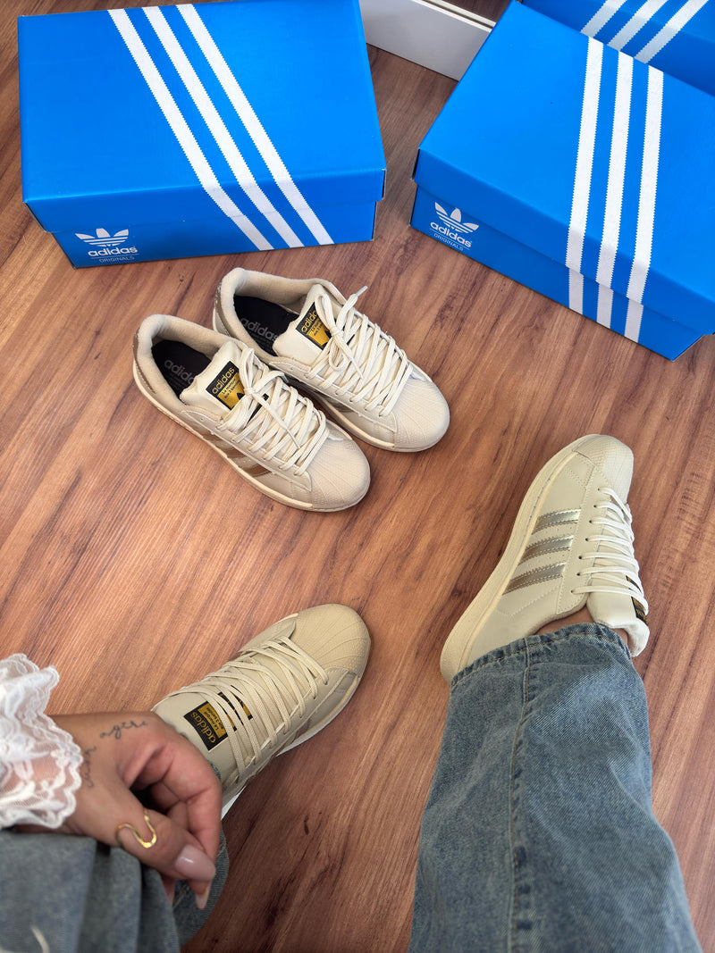 Ad Super Star Cabeção Off White/Ouro