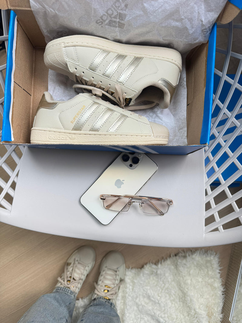 Ad Super Star Off/Ouro