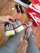 Nk Zoom Invencible Run 3 Cinza/Rosa