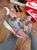 Nk Zoom Invencible Run 3 Cinza/Rosa