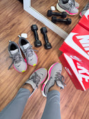 Nk Zoom Invencible Run 3 Cinza/Rosa