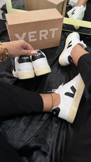 Vr Cadarço Branco/Preto