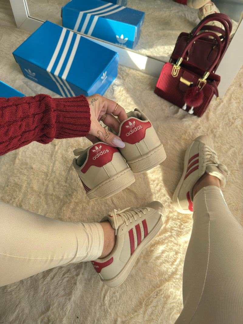 Ad Super Star Off White/Vermelho