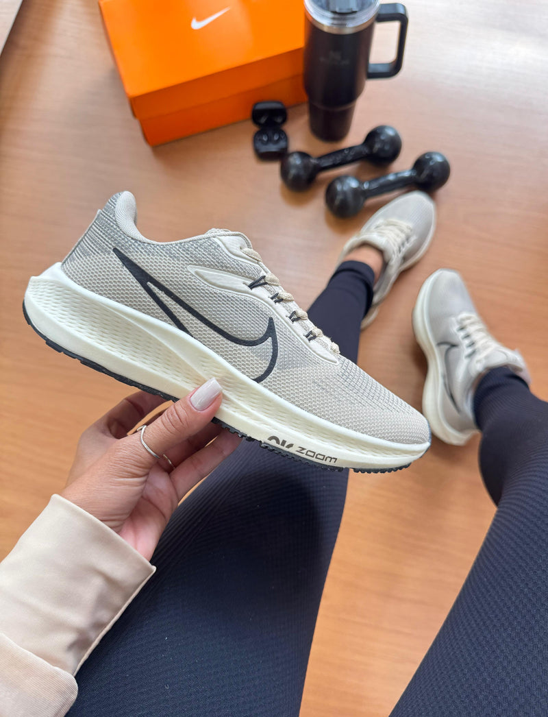 Nk Pegasus 39 Off White