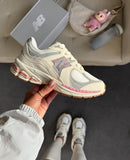 NB 2002 Off/Cinza Rosa