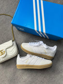 Ad Gazelle Branco