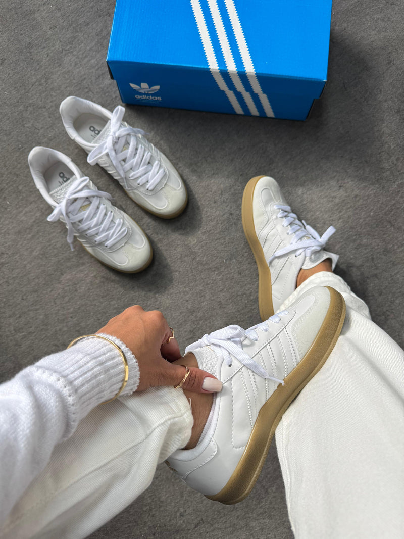 Ad Gazelle Branco