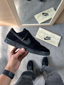 Nk Dunk low Sb Camurça Preto