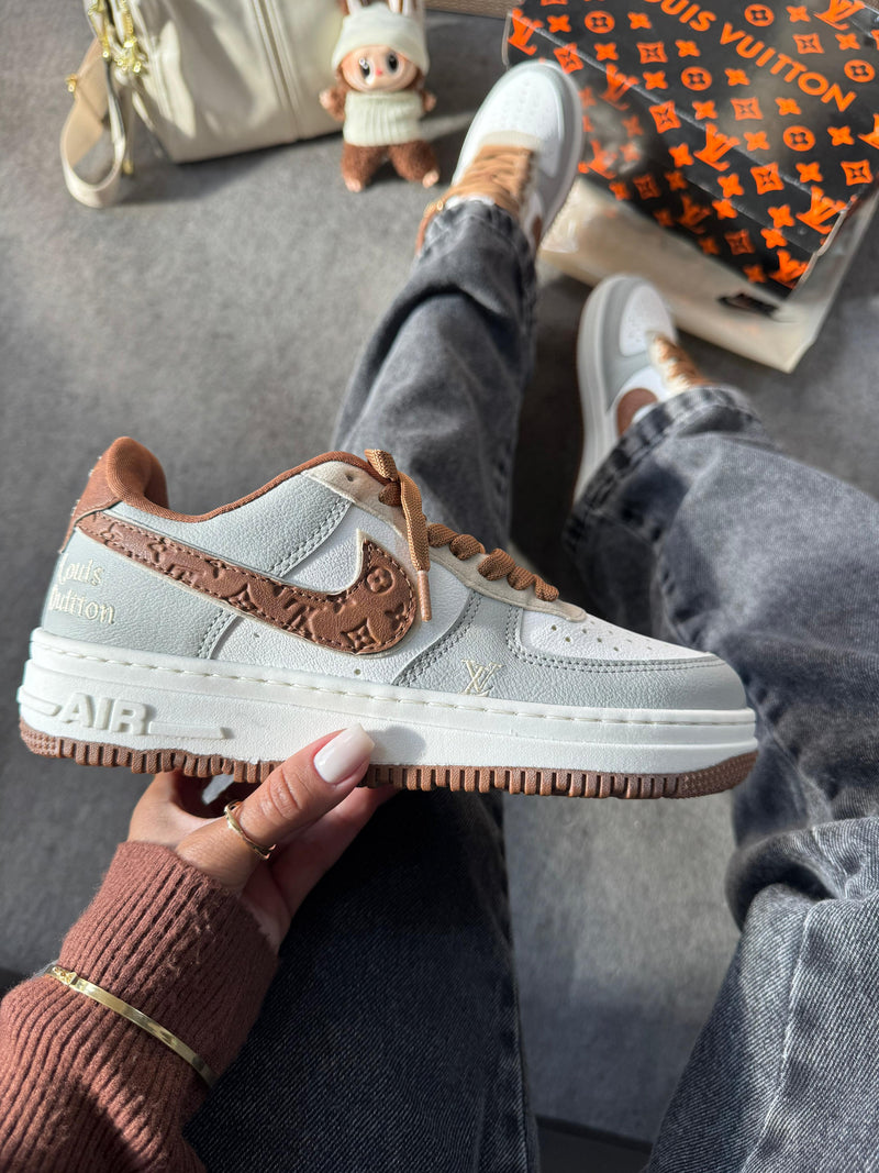 Nk Air Force X LV Marrom