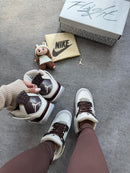 Nk Air Jordan 4 Off/Café