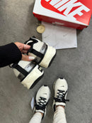 Nk Zoom Invencible Run 3 Off/Prata