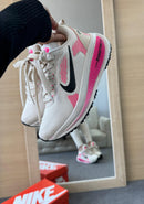 Nk Run Vomero 18 Off/Pink