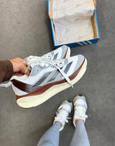 Ad Adizero Boston 12 Cinza/Chocolate