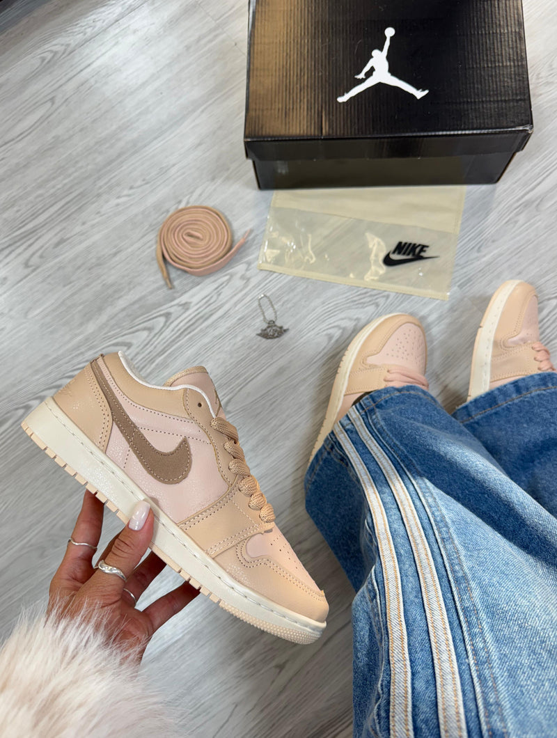 Nk Jordan Low Amêndoa/rosê