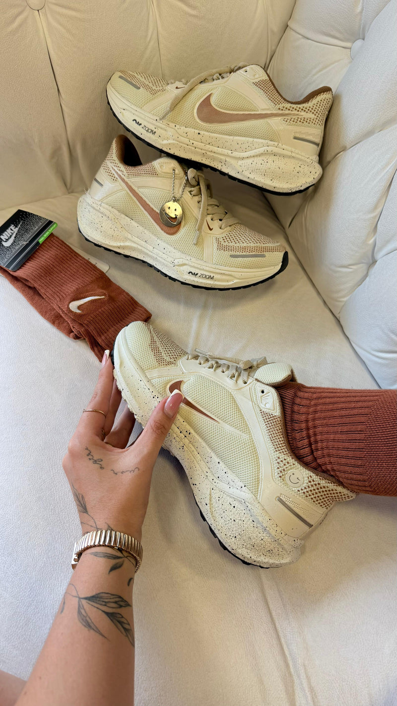 Nk Air Zoom Pegasus 41 Areia Caramelo