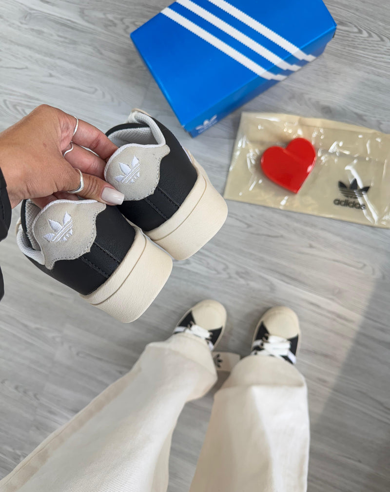 Ad Superstar Bonega Preto