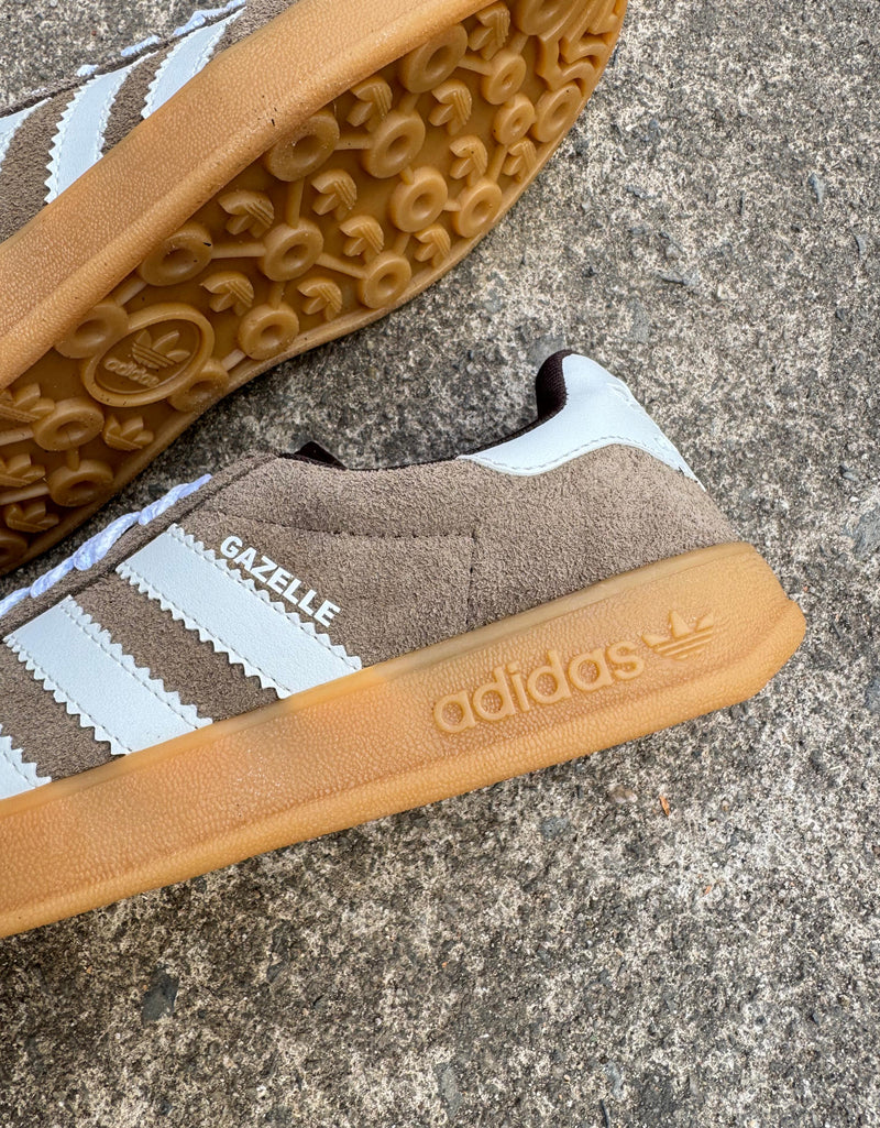Ad Gazelle Castor