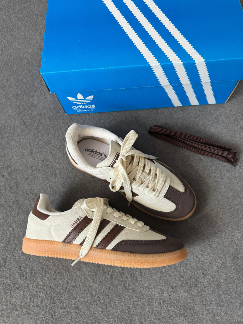 Ad Samba Off White/Café