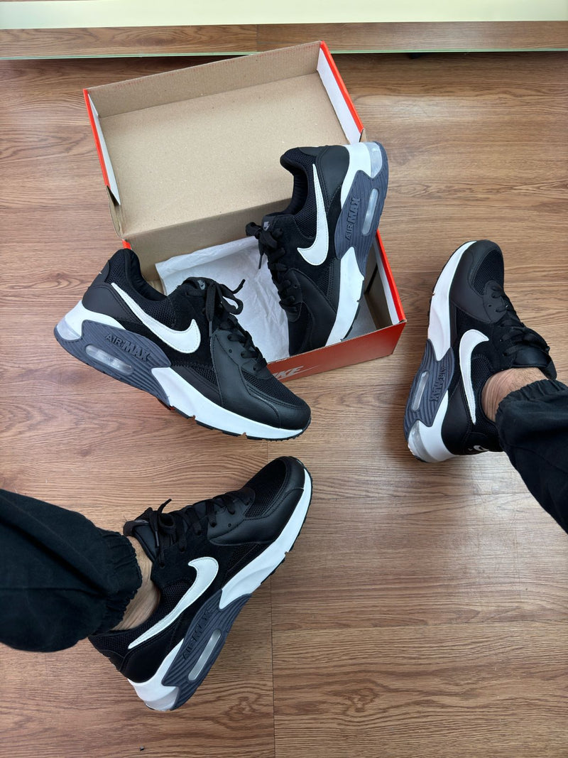 Nk Air Max Excee