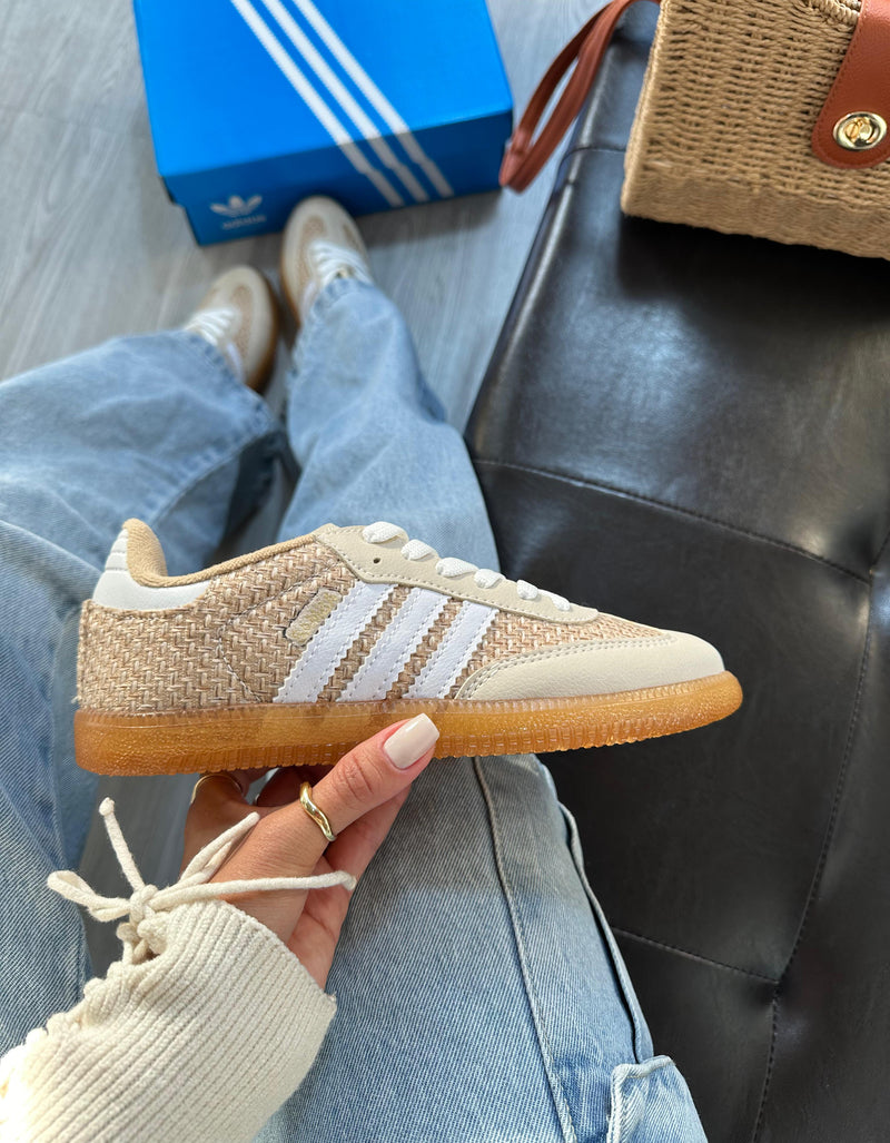 Ad Samba OG Tricote Palha