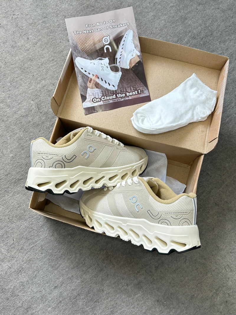 Tênis On Cloud Refletivel