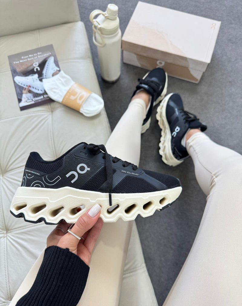 Tênis On Cloud Refletivel Preto