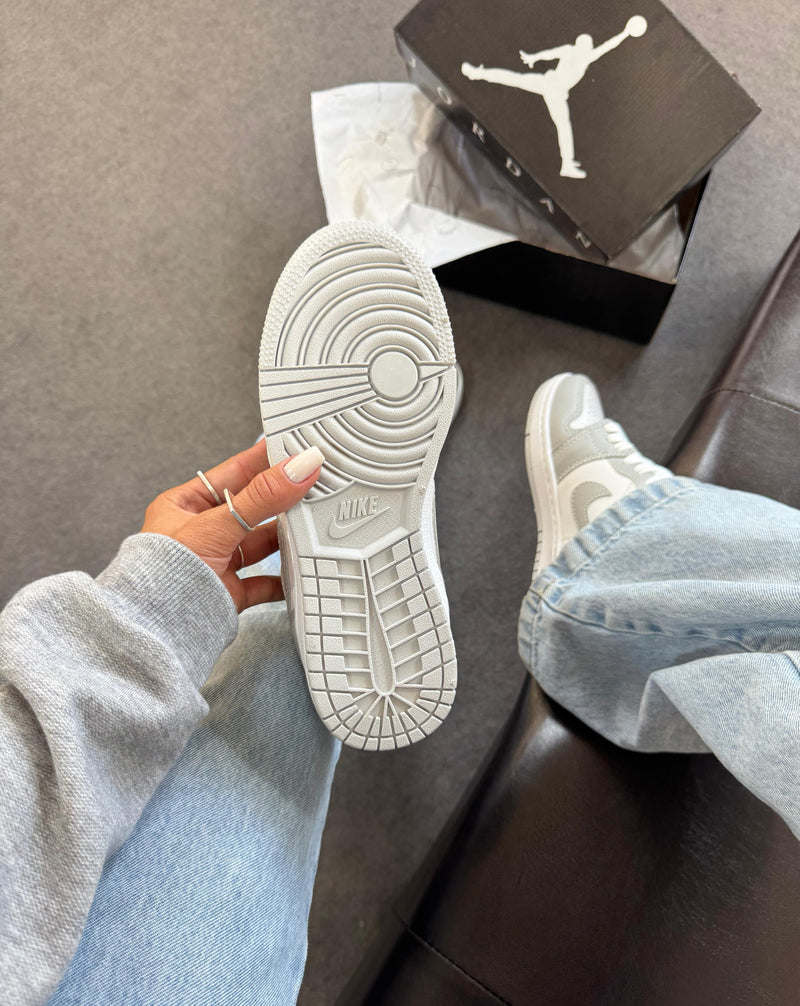 Nk Jordan Low Cinza/branco