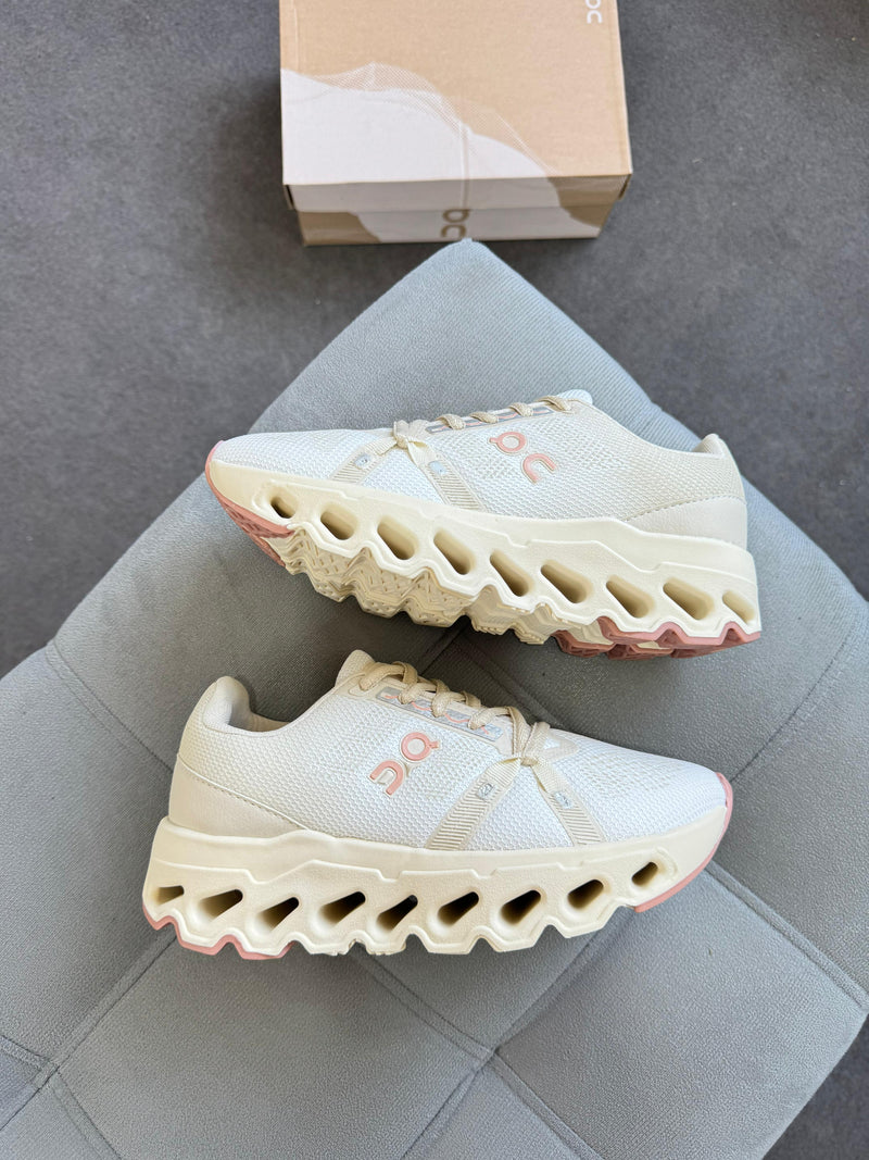 Tênis On Cloud Off/Rosê