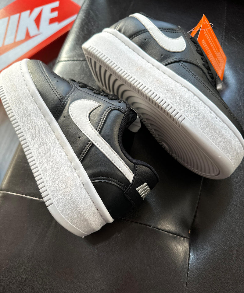 Nk Court Vision Preto/Branco