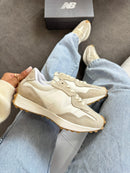 NB 327 Couro Bege Branco