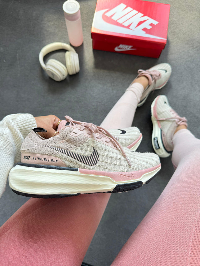 Nk Zoom X Invincible Run 3 Rose