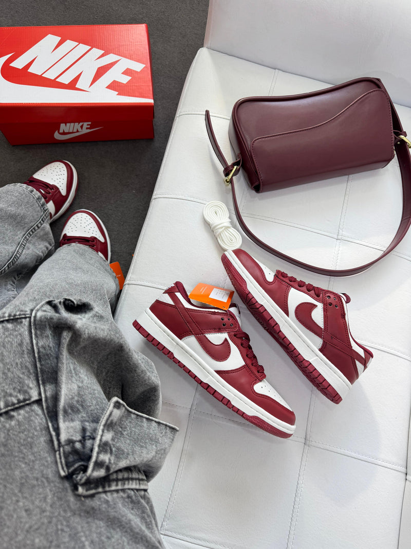 Nk Dunk Low Pro Bordô